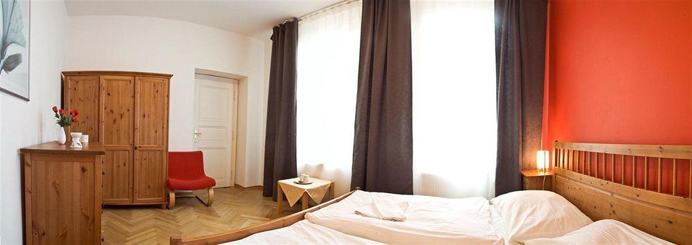 Ai Quattro Angeli Lejlighedshotel Prag Eksteriør billede