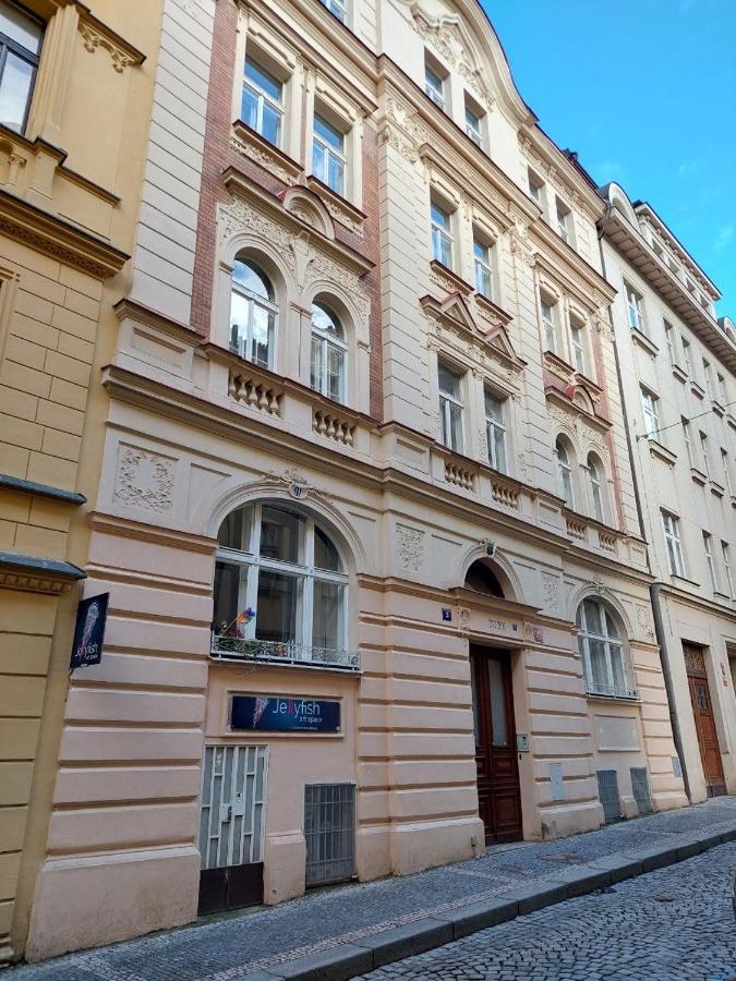 Ai Quattro Angeli Lejlighedshotel Prag Eksteriør billede