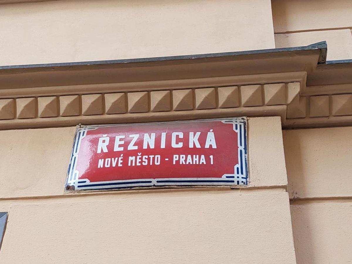 Ai Quattro Angeli Lejlighedshotel Prag Eksteriør billede