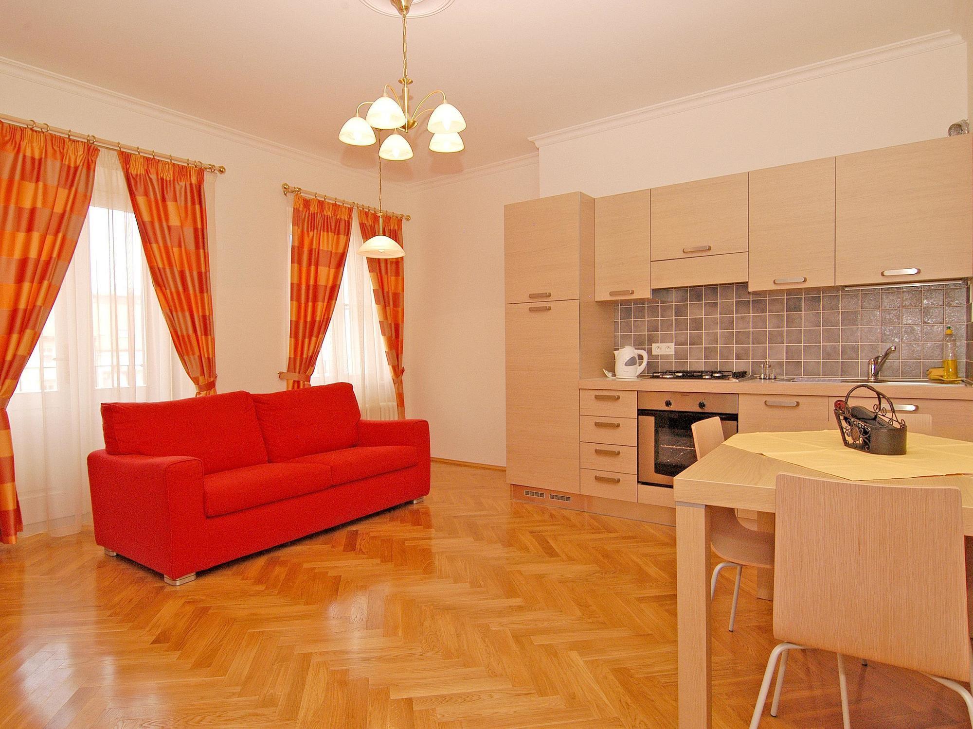 Ai Quattro Angeli Lejlighedshotel Prag Eksteriør billede